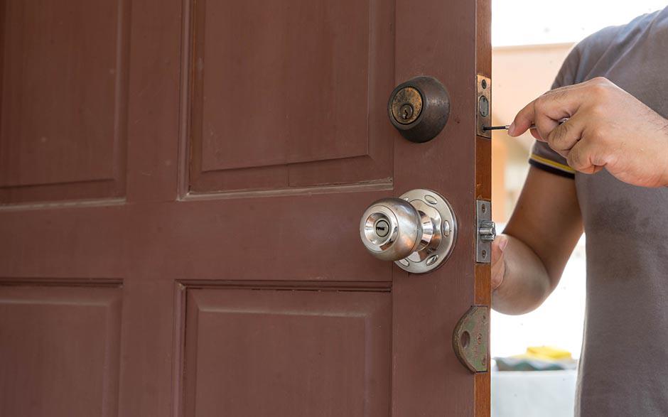 serrurier ouverture de porte service Franconville